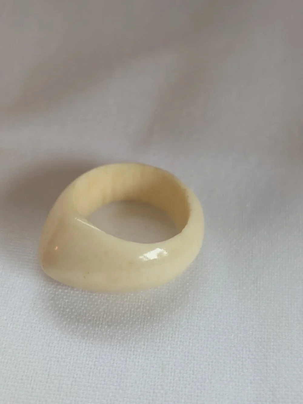 Vintage Carved Bovine Bone Dome Ring Size 5